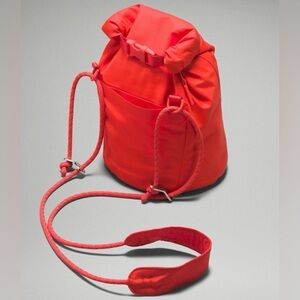 Lululemon Roll-Top Crossbody Bag 3L in Solar Orange